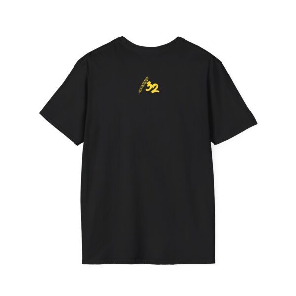 Back view of the black NY Broadcast TTL Drop Shirt by Slash-32, featuring “/32” on the back. A precise, code-level statement for those who route quietly and deploy with intent.